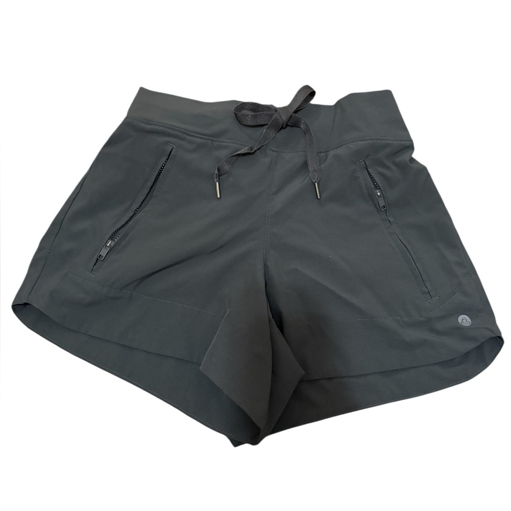 Apana Gray shorts XS